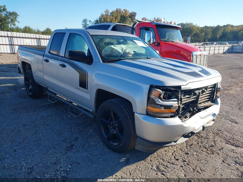 2018 CHEVROLET SILVERADO 1500 CUSTOM - 1GCRCPEC8JZ117591