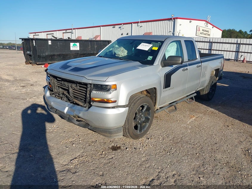 2018 CHEVROLET SILVERADO 1500 CUSTOM - 1GCRCPEC8JZ117591