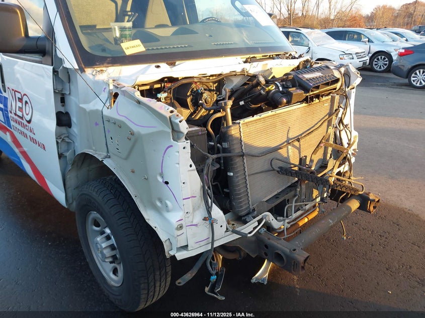 2020 Chevrolet Express Cargo Rwd 2500 Regular Wheelbase Wt VIN: 1GCWGAFG3L1175132 Lot: 43626964