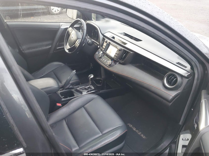 JTMJFREV4GD181067 2016 TOYOTA RAV 4 photo no. 5