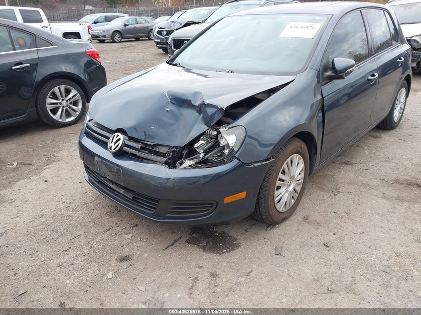 2014 VOLKSWAGEN GOLF 2.5L - WVWDB7AJ9EW006850