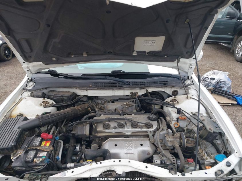 2000 Honda Accord 2.3 Ex VIN: JHMCG5656YC001218 Lot: 43626986