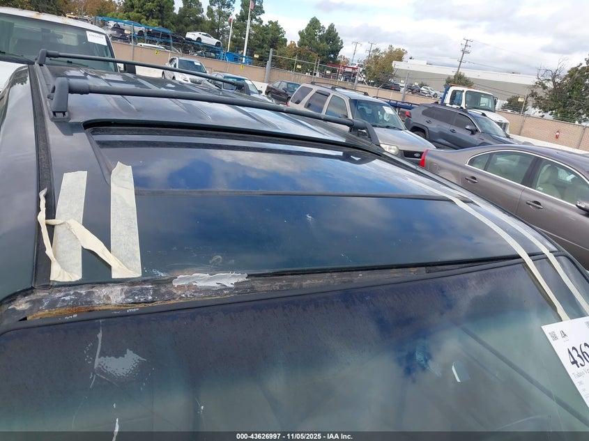 2002 Ford Escape Xlt VIN: 1FMCU03102KB53275 Lot: 43626997