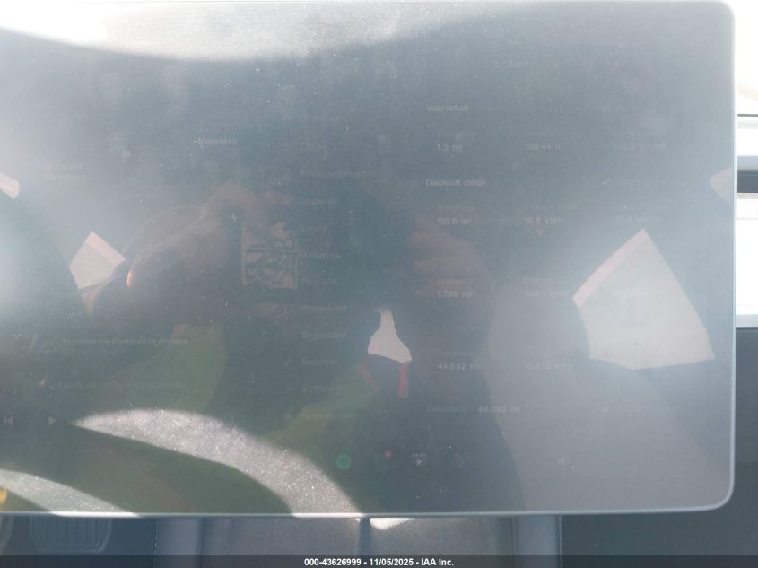 2022 Tesla Model 3 Rear-Wheel Drive VIN: 5YJ3E1EA9NF319749 Lot: 43626999