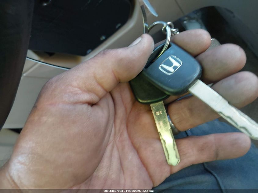 2003 Honda Odyssey Ex VIN: 5FNRL18673B099824 Lot: 43627093