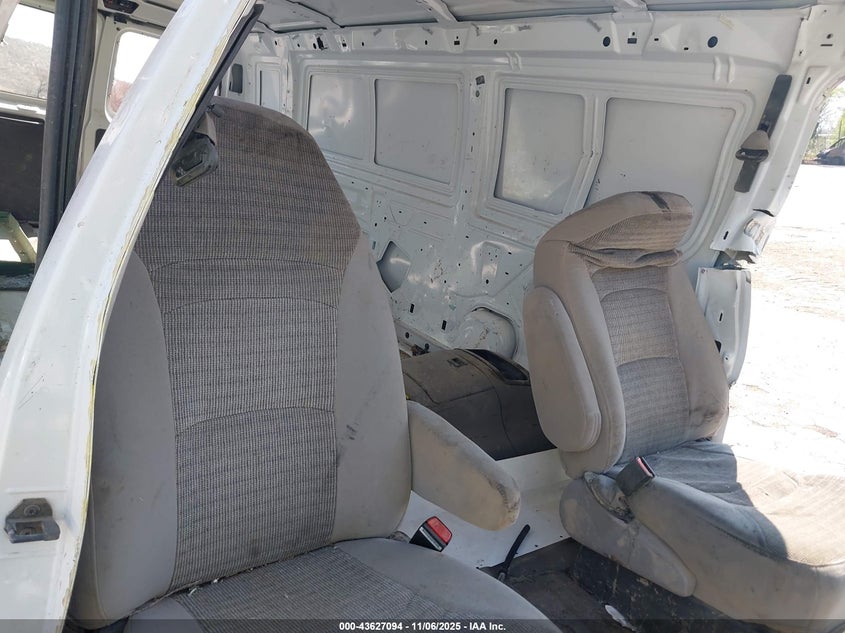 2002 Ford E-350 Super Duty Commercial/Recreational VIN: 1FTSS34S12HB25626 Lot: 43627094