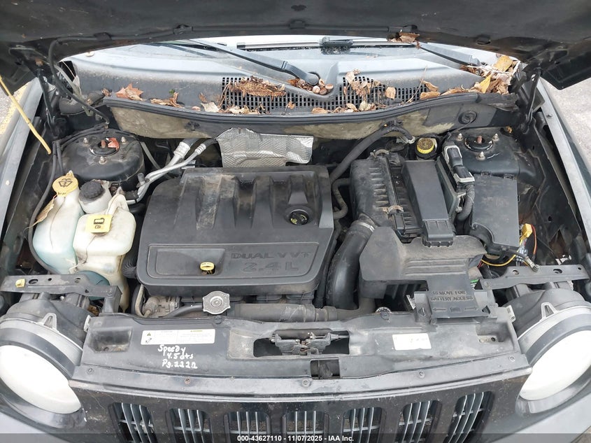 2007 Jeep Compass Sport VIN: 1J8FF47W07D410058 Lot: 43627110