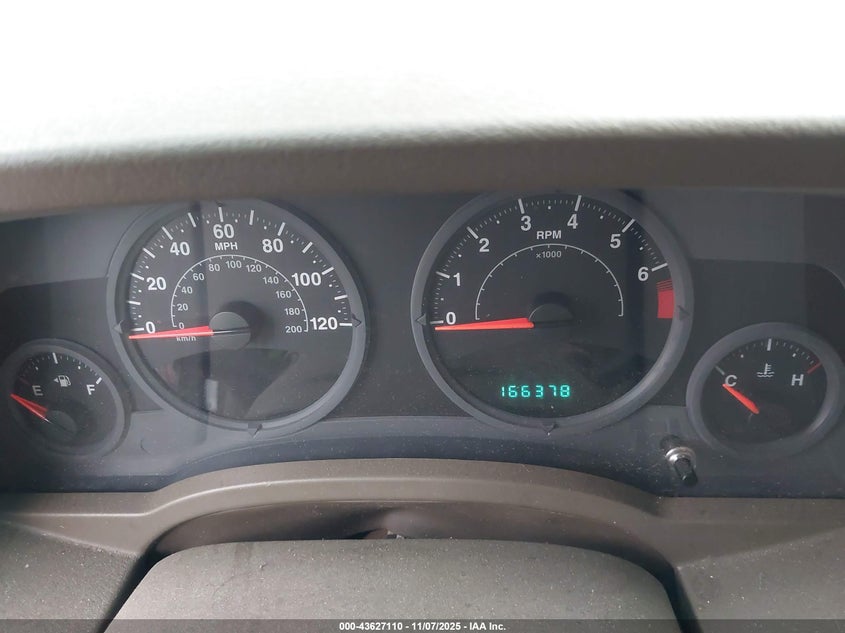 2007 Jeep Compass Sport VIN: 1J8FF47W07D410058 Lot: 43627110