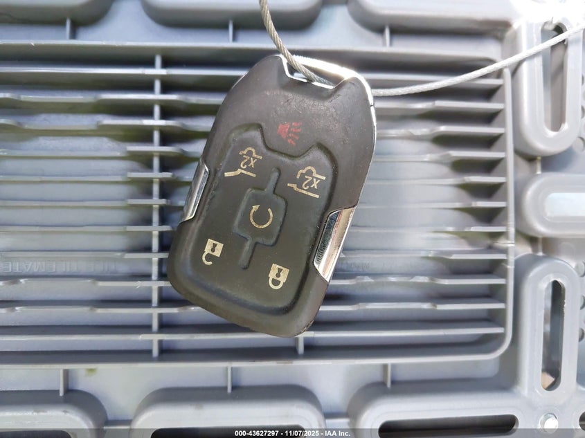 2019 GMC Yukon Xl Slt VIN: 1GKS1GKC3KR293398 Lot: 43627297