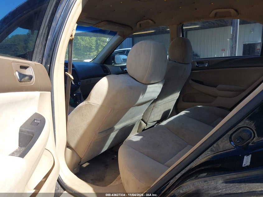 1HGCM56364A012400 2004 HONDA ACCORD photo no. 8
