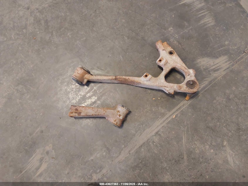 2009 GMC Sierra 1500 Sle VIN: 3GTEC23059G138842 Lot: 43627363