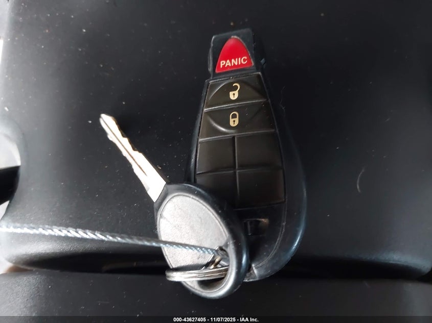 2011 Dodge Ram 1500 VIN: 1D7RB1CT0BS503795 Lot: 43627405