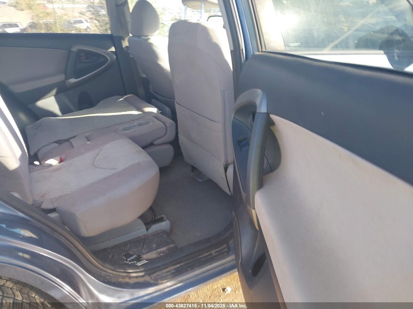 2007 Toyota Rav4 VIN: JTMZD33VX75042161 Lot: 43627415