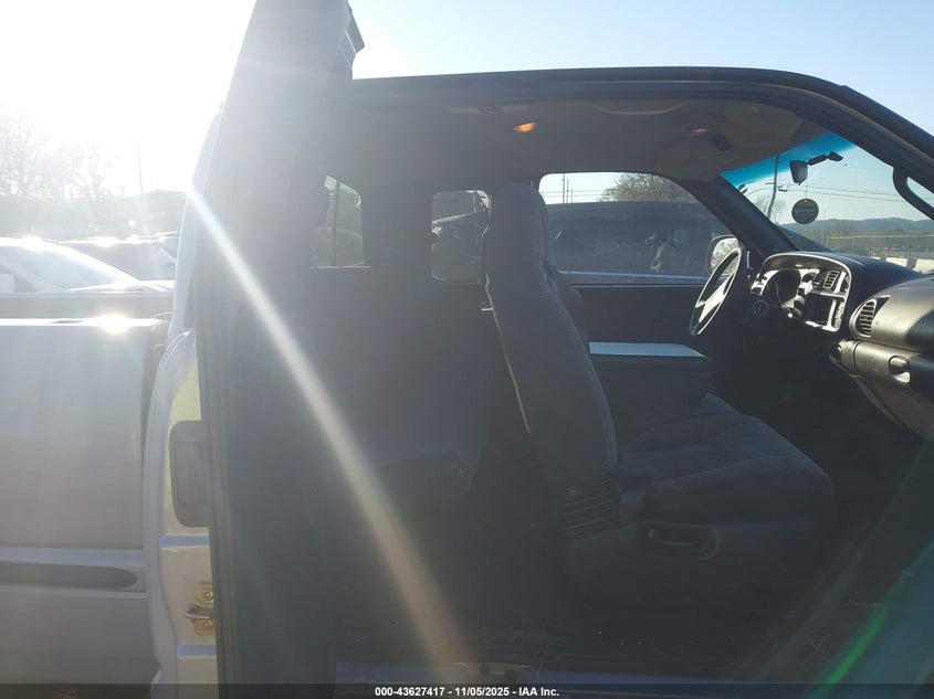 1998 Dodge Ram 1500 St VIN: 3B7HF13Z6WG225982 Lot: 43627417