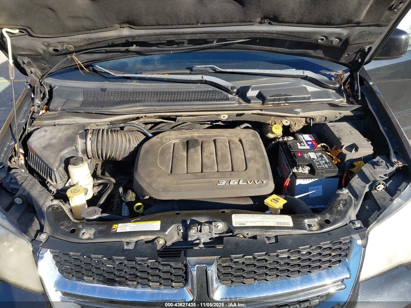 2012 Dodge Grand Caravan Sxt VIN: 2C4RDGCG0CR323827 Lot: 43627435