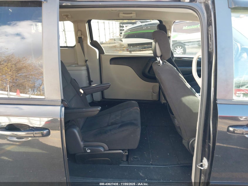 2012 Dodge Grand Caravan Sxt VIN: 2C4RDGCG0CR323827 Lot: 43627435