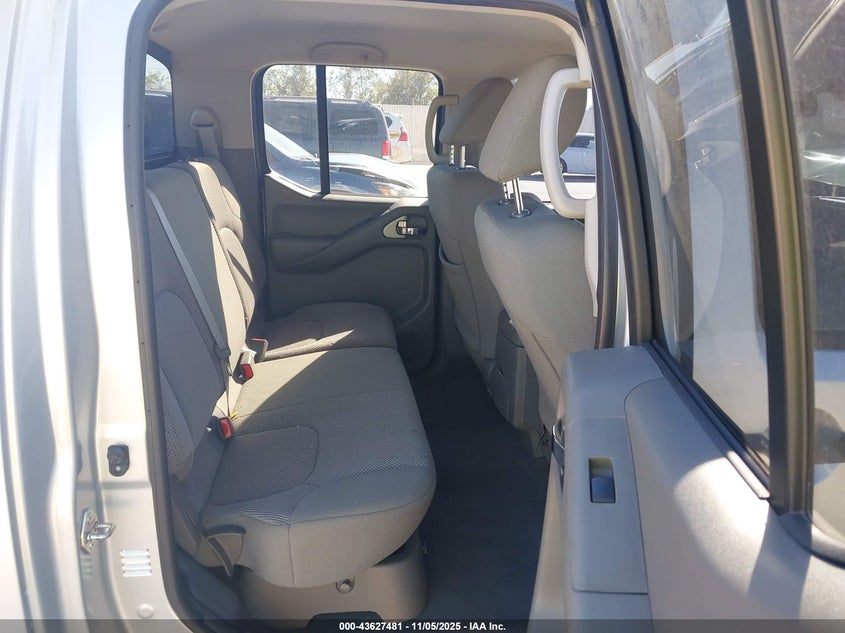 2019 NISSAN FRONTIER SV - 1N6AD0ER0KN718912