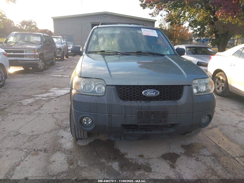 2005 Ford Escape Xlt VIN: 1FMYU031X5KD40775 Lot: 43627511