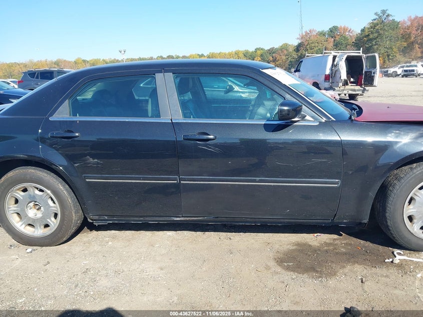 2005 Chrysler 300 Touring VIN: 2C3JA53G45H620557 Lot: 43627522