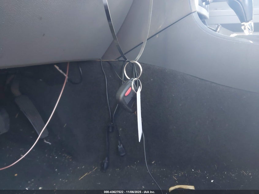 2005 Chrysler 300 Touring VIN: 2C3JA53G45H620557 Lot: 43627522