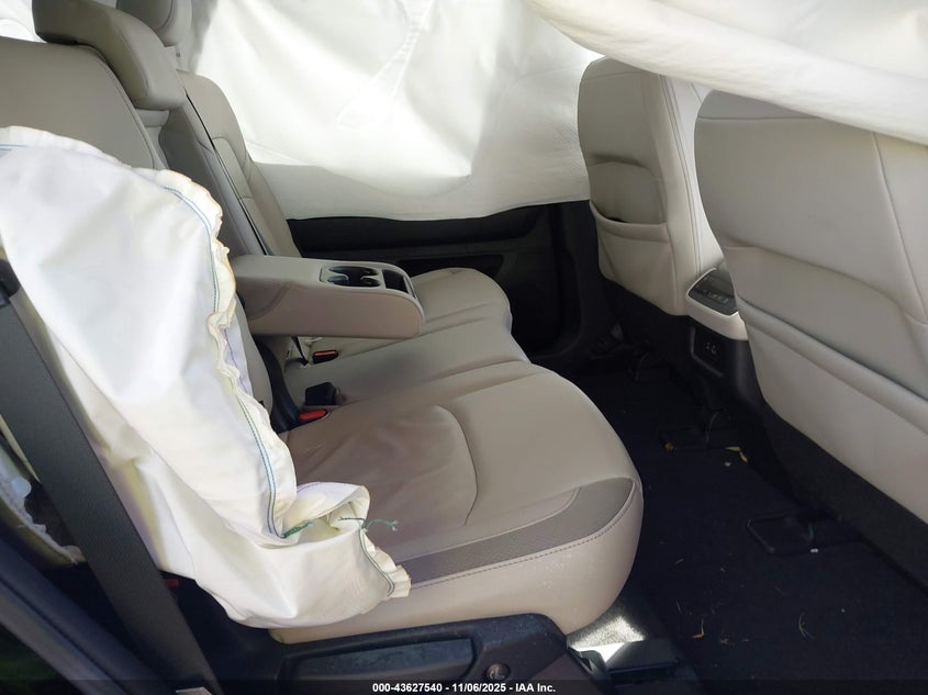 2024 NISSAN PATHFINDER SL 4WD 5N1DR3CC4RC294735