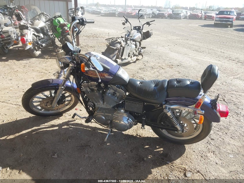 1999 Harley-Davidson Xl883 Hugger VIN: 1HD4CEM1XXK115663 Lot: 43627580