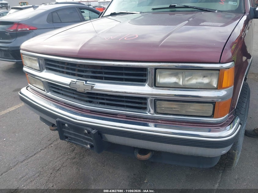 1997 Chevrolet Suburban K1500 VIN: 3GNFK16R4VG182019 Lot: 43627590