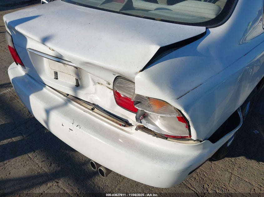 1996 Honda Accord Lx/Ex VIN: 1HGCD5632TA093295 Lot: 43627611