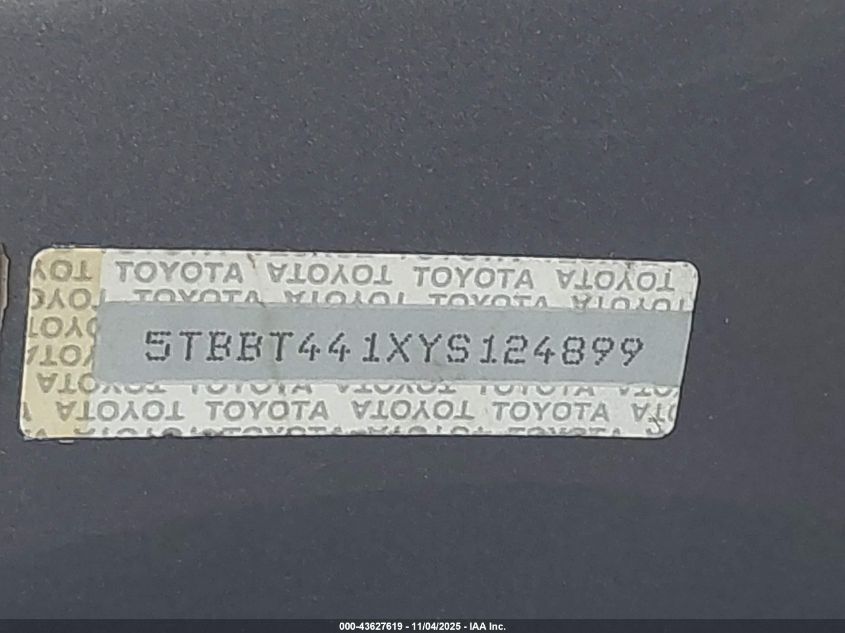 2000 Toyota Tundra Sr5 V8 VIN: 5TBBT441XYS124899 Lot: 43627619