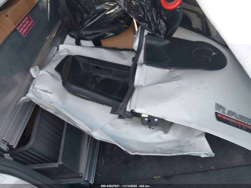 2022 Ram Promaster City Cargo Van VIN: ZFBHRFAB8N6Y61560 Lot: 43627651