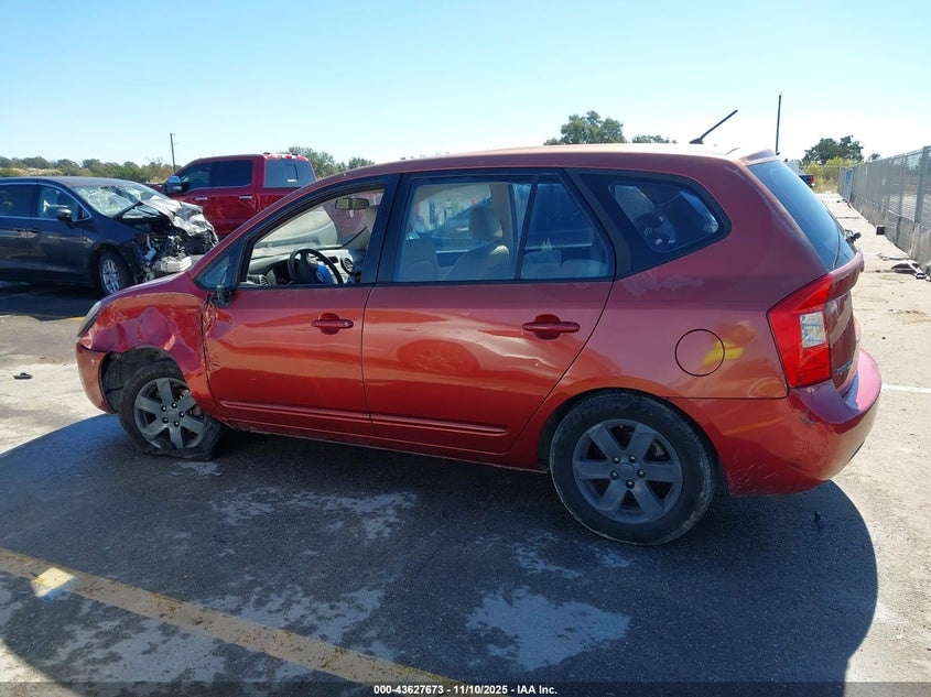 2008 Kia Rondo Lx Base VIN: KNAFG525087174209 Lot: 43627673