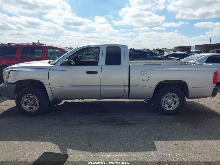 2008 Dodge Dakota St VIN: 1D7HE22K38S501808 Lot: 43627689