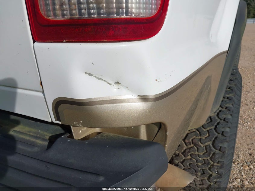 2000 Ford F-250 Lariat/Xl/Xlt VIN: 1FTNX21F3YED10819 Lot: 43627693