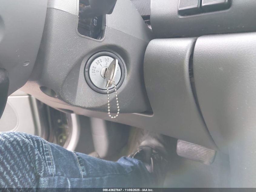 2001 Mazda 626 Es/Lx VIN: 1YVGF22C615214456 Lot: 43627847