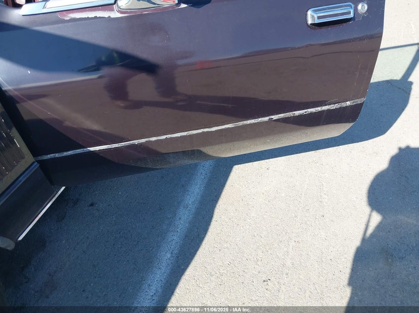 1988 Chrysler Fifth Avenue VIN: 1C3XF66P9JW180070 Lot: 43627896