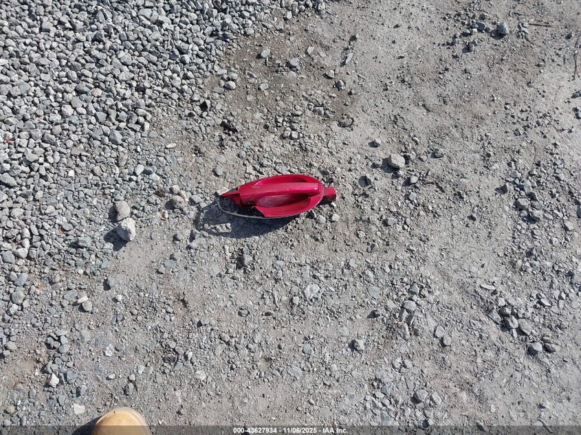 2005 Hyundai Tiburon Gs VIN: KMHHM65D45U183100 Lot: 43627934