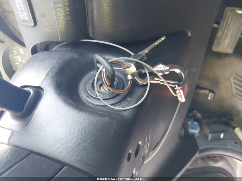 2001 Acura Mdx VIN: 2HNYD18631H504720 Lot: 43627942