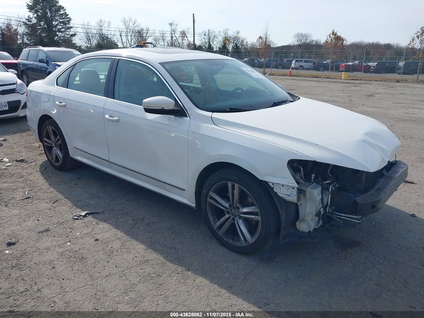 2014 VOLKSWAGEN PASSAT 2.0L TDI SEL PREMIUM - 1VWCN7A33EC072491