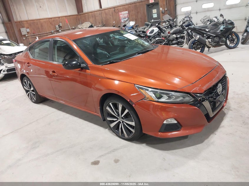 NISSAN ALTIMA 2.5 SR