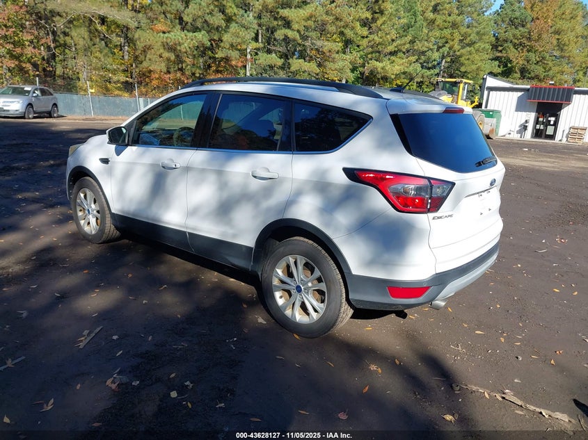 1FMCU9GD6HUB61886 2017 FORD ESCAPE photo no. 3