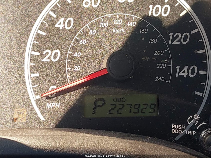 2013 TOYOTA COROLLA LE - 2T1BU4EE6DC063284