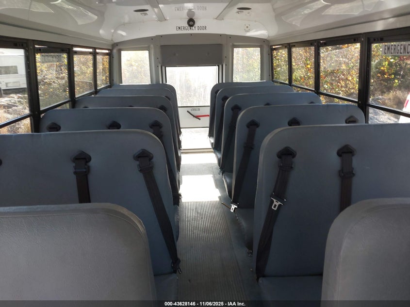 2016 Chevrolet Express Cutaway 4500 VIN: 1GB6GUBG3G1178145 Lot: 43628146