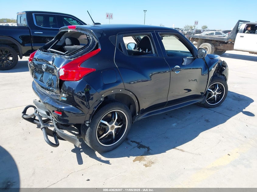 2014 NISSAN JUKE SV - JN8AF5MR6ET350087