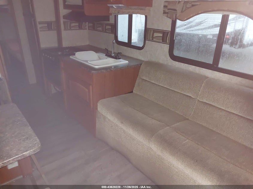 4X4TSVE23A2470411 2010   photo no. 8