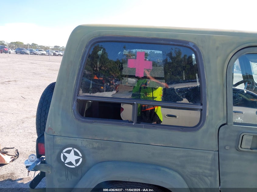 1995 Jeep Wrangler / Yj S/Rio Grande VIN: 1J4FY19P6SP319836 Lot: 43628237