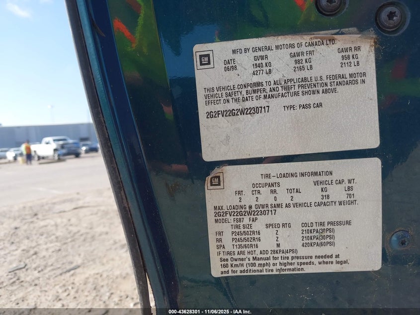 1998 Pontiac Firebird Trans Am VIN: 2G2FV22G2W2230717 Lot: 43628301