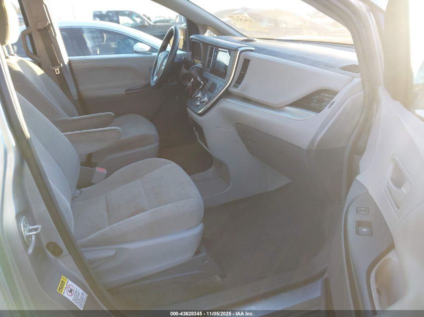 2015 Toyota Sienna L 7 Passenger