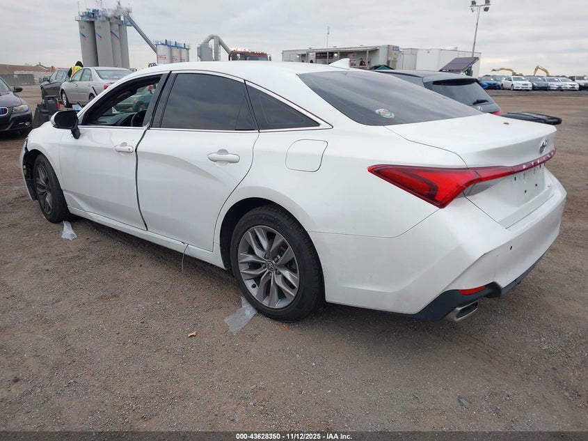 4T1JZ1FB5NU073398 2022 TOYOTA AVALON photo no. 3