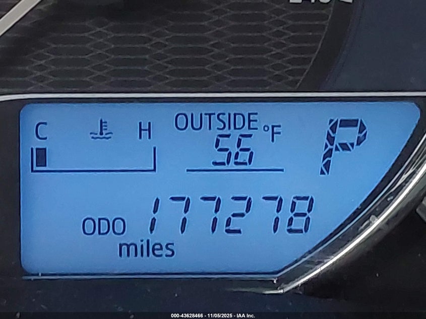 2014 TOYOTA COROLLA LE - 2T1BURHE1EC034849