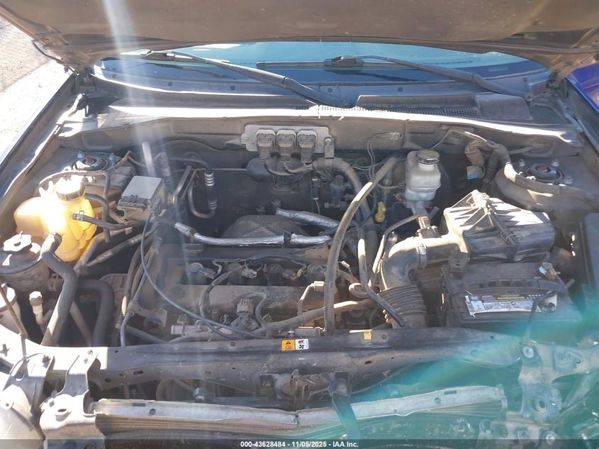 2005 Ford Escape Xls VIN: 1FMYU02Z85KD28650 Lot: 43628484